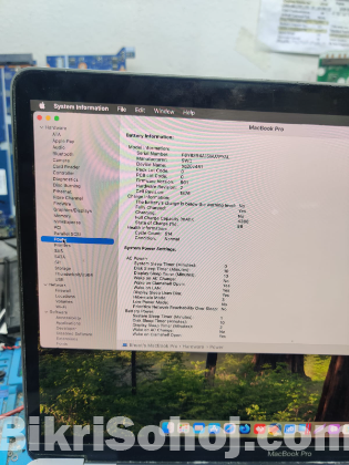 MacBook Pro (13-inch, 2018, Four Thunderbolt 3 ports)